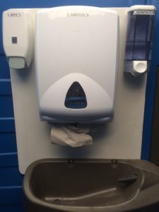Hygieneplatte - Baustellenklo mit Handwaschbecken