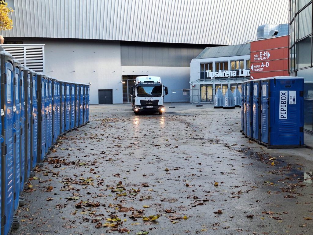 WhatsApp Image 2025 10 24 at 11.43.39 6 -